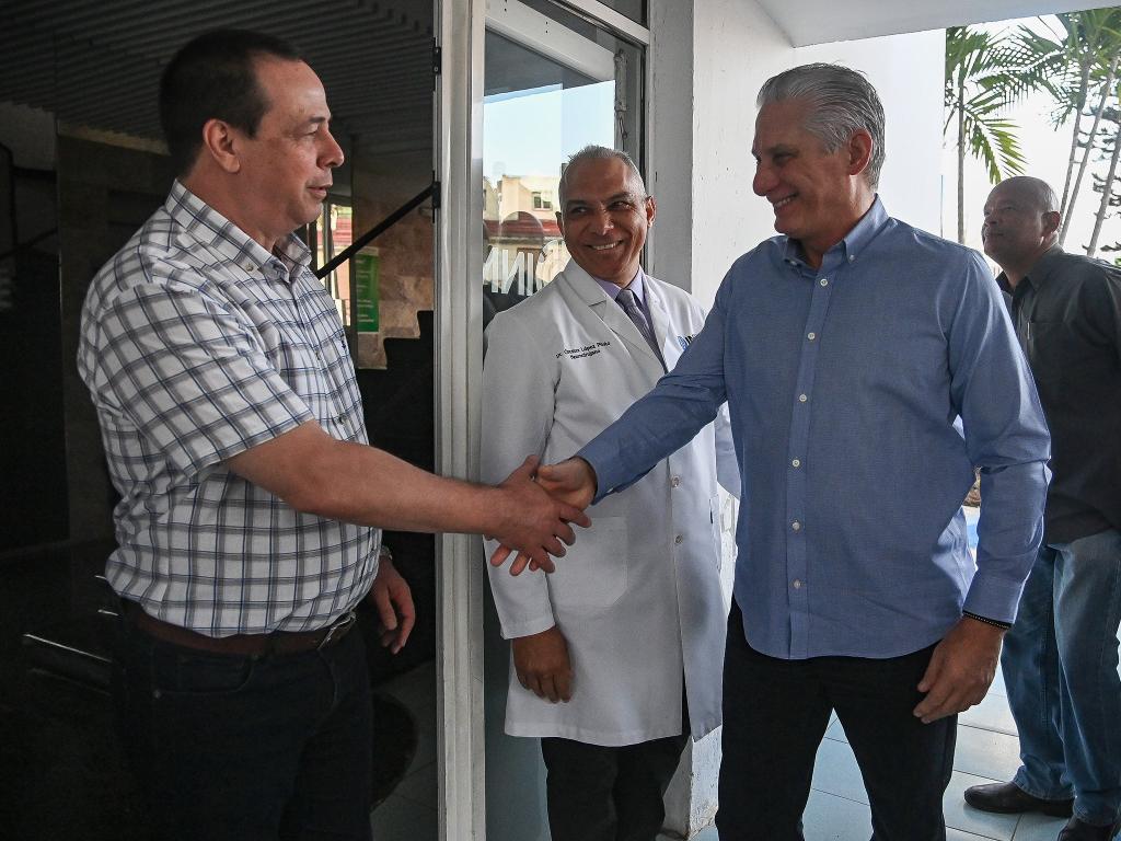 #YoSigoAMíPresidente ,ese hombre de pueblo,sensible y muy humano.#PinardelRío