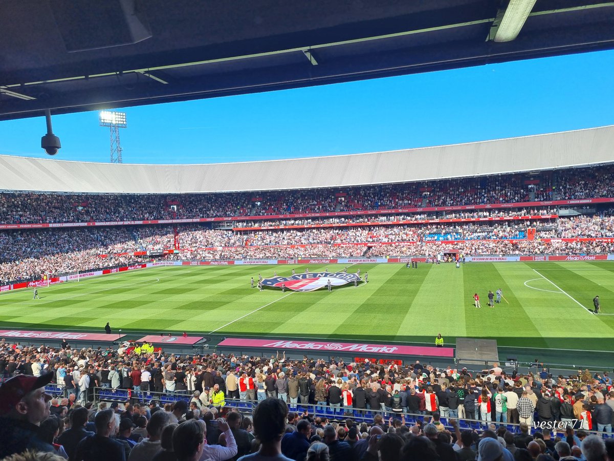 vester71 tweet media