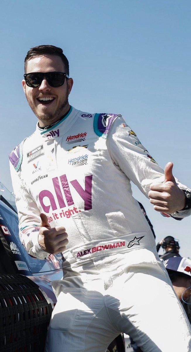 emily💕 tweet media