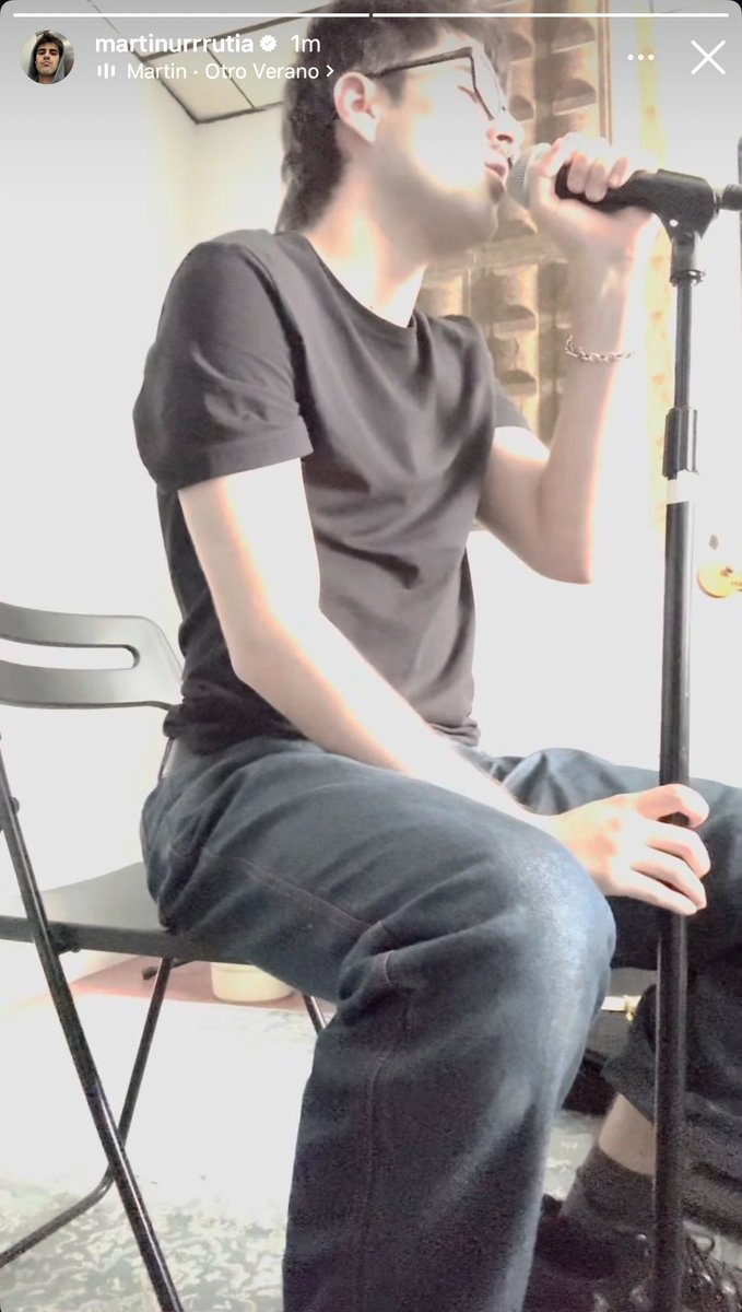 kiki tweet media