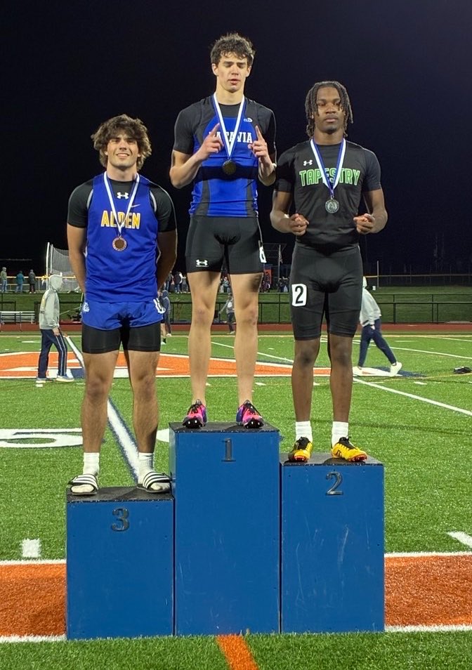 AldenTrack's tweet photo. Congratulations to Katherine, Gage, Evan, and Aidan for placing in the top three last night in their events at the Attica Invitational! Great job! 🏆👏 https://t.co/jL1BpjXIn4