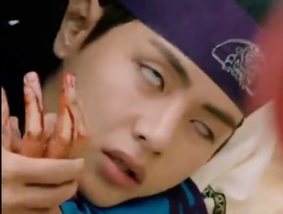 𝘚𝘦𝘰 𝘔𝘪𝘳𝘢𝘦'𝘴 𝘎𝘪𝘳𝘭𝘧𝘳𝘪𝘦𝘯𝘥🎧🐰 tweet media