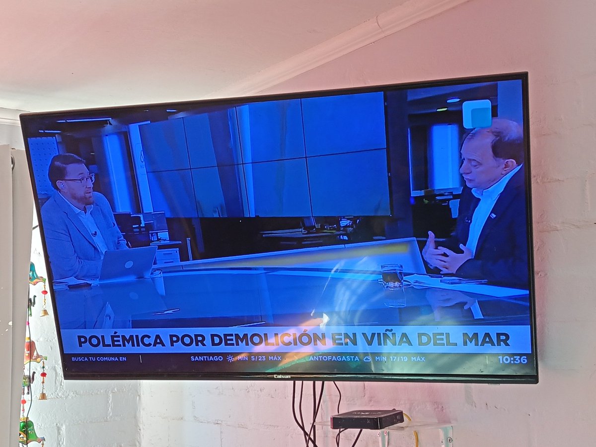 karyn_gm's tweet photo. Viejo de mierda mentiroso, vino al olivar con aires de patron de fundo, insultando y sin dejar dar una opinión.... Y la gente le sigue. Creyendo 🤦🤦 https://t.co/Nhd6T02zSN