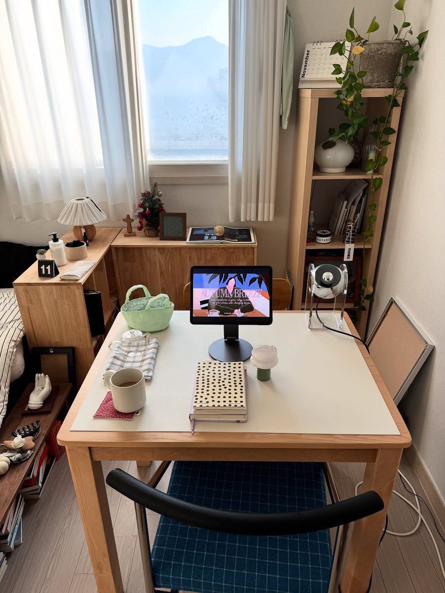 tsuki kuro tweet media