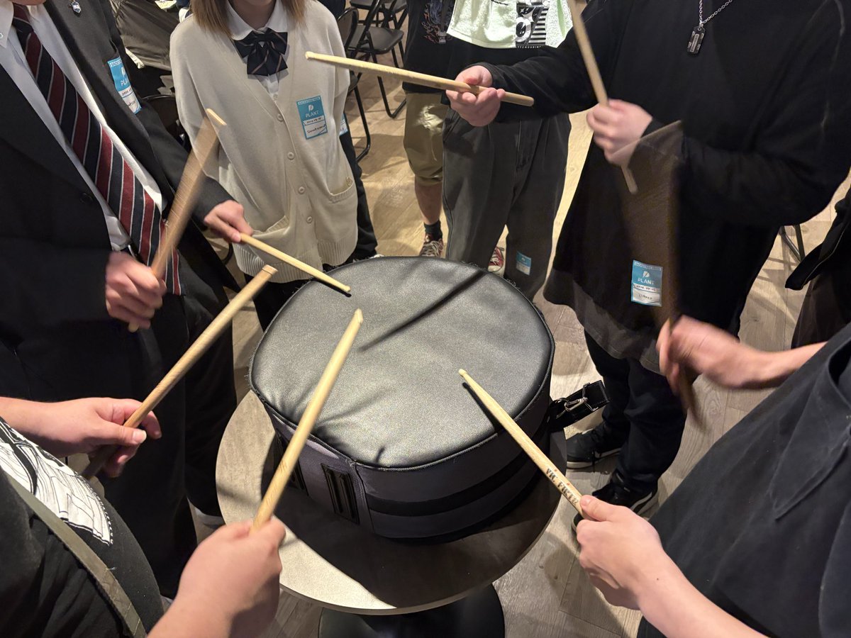 しゅんた【鳴速のドラムの人】 tweet media