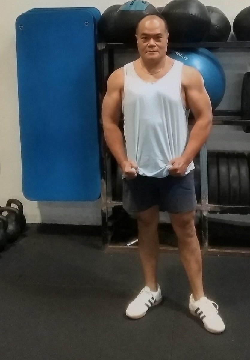 Dragon641587307's tweet image. #gym #bodybuilding #muscle #musculation #muscleandfitness #muscleandhealth #inshape #hunk #men #mensgrooming #newyorkerman #training #asianmen #actor #model #handsome #beaugosse #foreveryoung #adidas #photooftheday #photoeveryday #fitnessmotivation #fitnessicon #arms #biceps