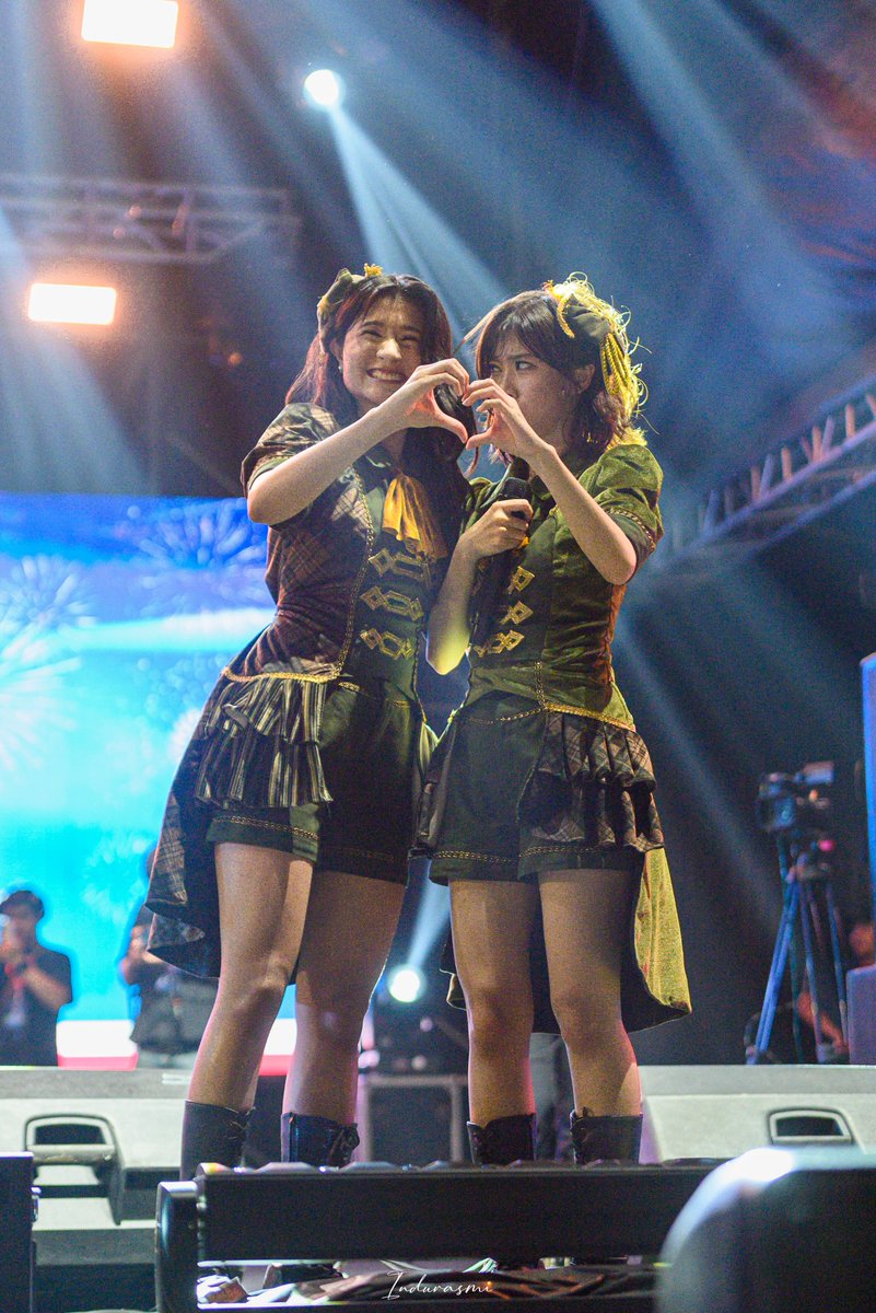 Indurasmi231002's tweet photo. 260425
@A_LuluJKT48 &amp; @SW_RaishaJKT48 
Spectrum Of Soul, AEON MALL Deltamas
#LuluSalsabila #Indurasmi🌕 #TemaniMalamLulu https://t.co/ECqe15nnRN