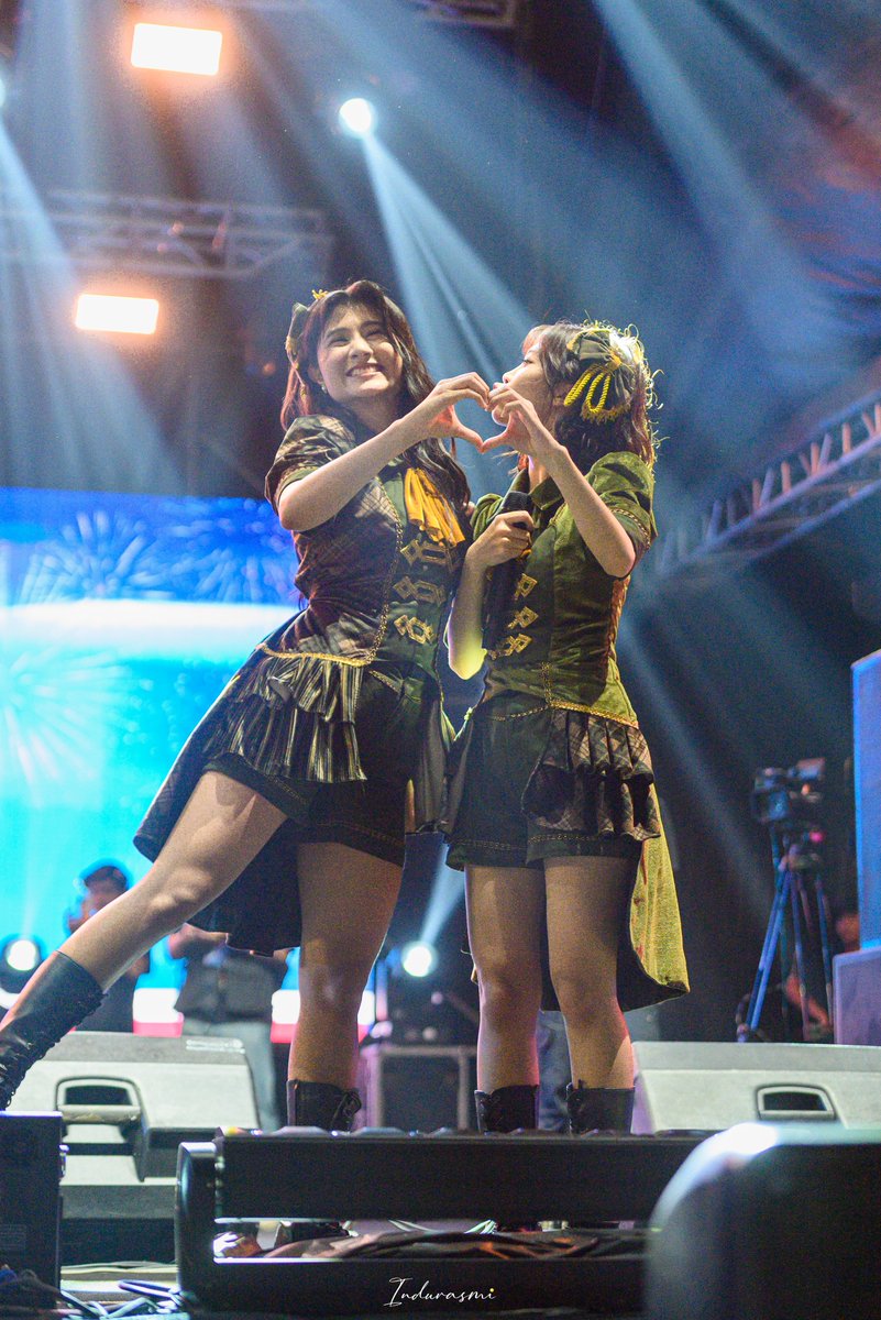 Indurasmi231002's tweet photo. 260425
@A_LuluJKT48 &amp; @SW_RaishaJKT48 
Spectrum Of Soul, AEON MALL Deltamas
#LuluSalsabila #Indurasmi🌕 #TemaniMalamLulu https://t.co/ECqe15nnRN