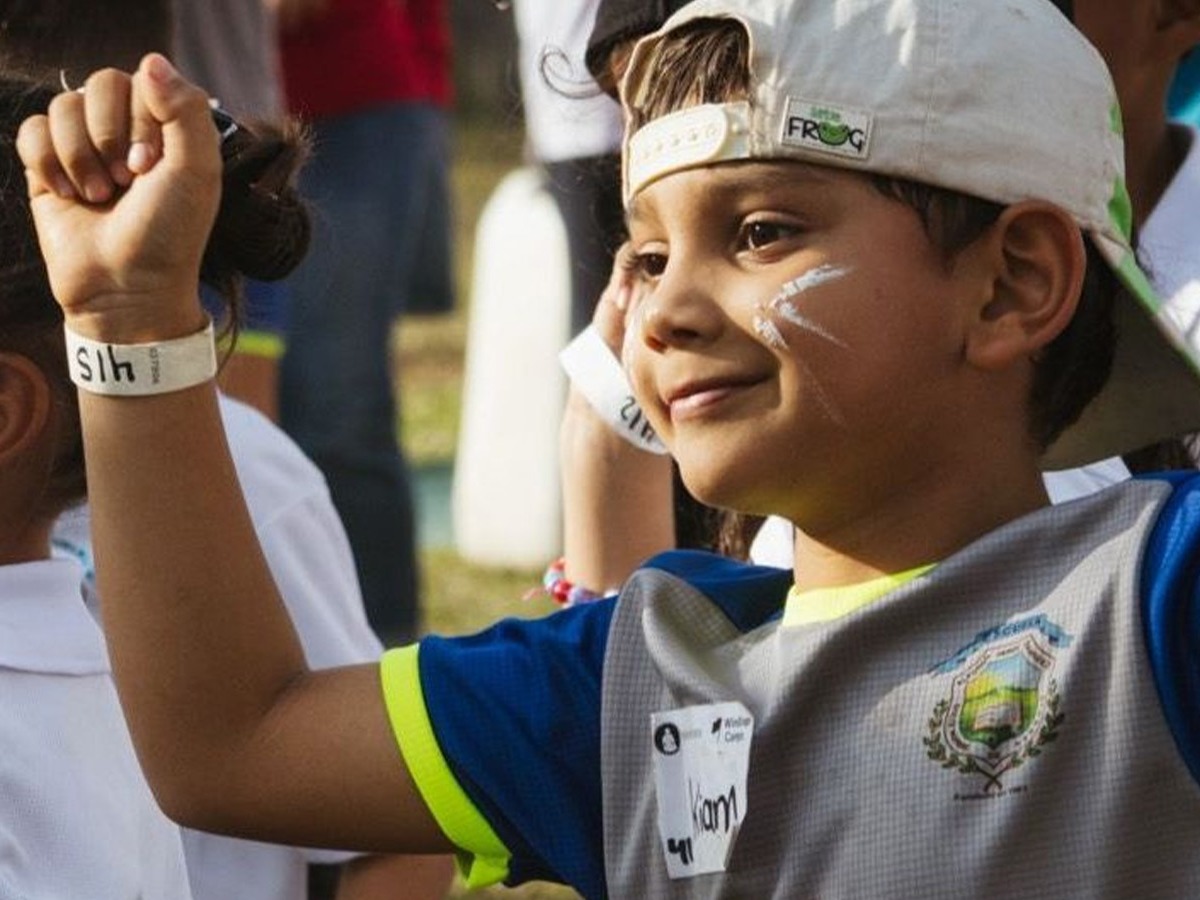 Human_Newsfeed's tweet photo. For the kids in ThriveWorx communities in #CostaRica, camp wasn't just a week of fun. It was a week of being seen, cared for, and loved — the kind of experience that stays with a child for years to come. @thrive_worx 

Now on #HumanitarianNewsfeed:

https://t.co/XQIuR9V8o2 https://t.co/W0jUcFj3Xc