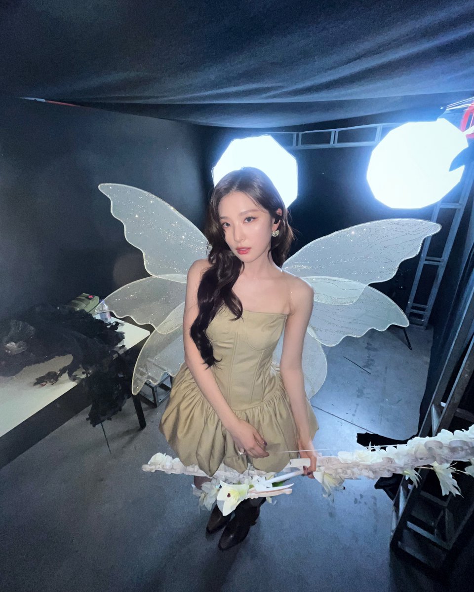 슬린 tweet media
