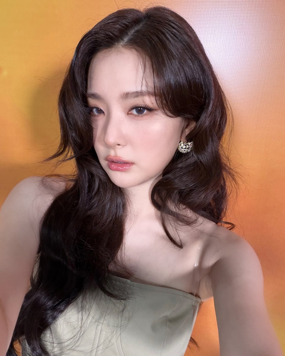 슬린 tweet media