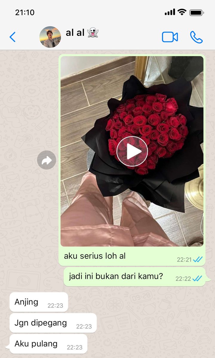 𝐙𝐞𝐞🍷 tweet media