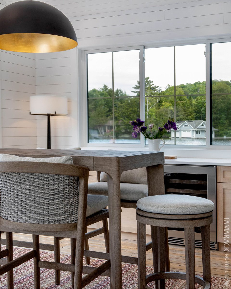 TamarackNorth's tweet image. Mirror waters. 

Project Manager: Tyler Langan
Site Supervisor: Jason Bartlett
Building Designer: Muskoka Lumber/Tamarack North Collaboration

#MuskokaBuilders #Boathouse #InteriorDesign #CustomHome #Muskoka #MuskokaLife #CustomBuilders #HomeExterior #ExteriorDesign