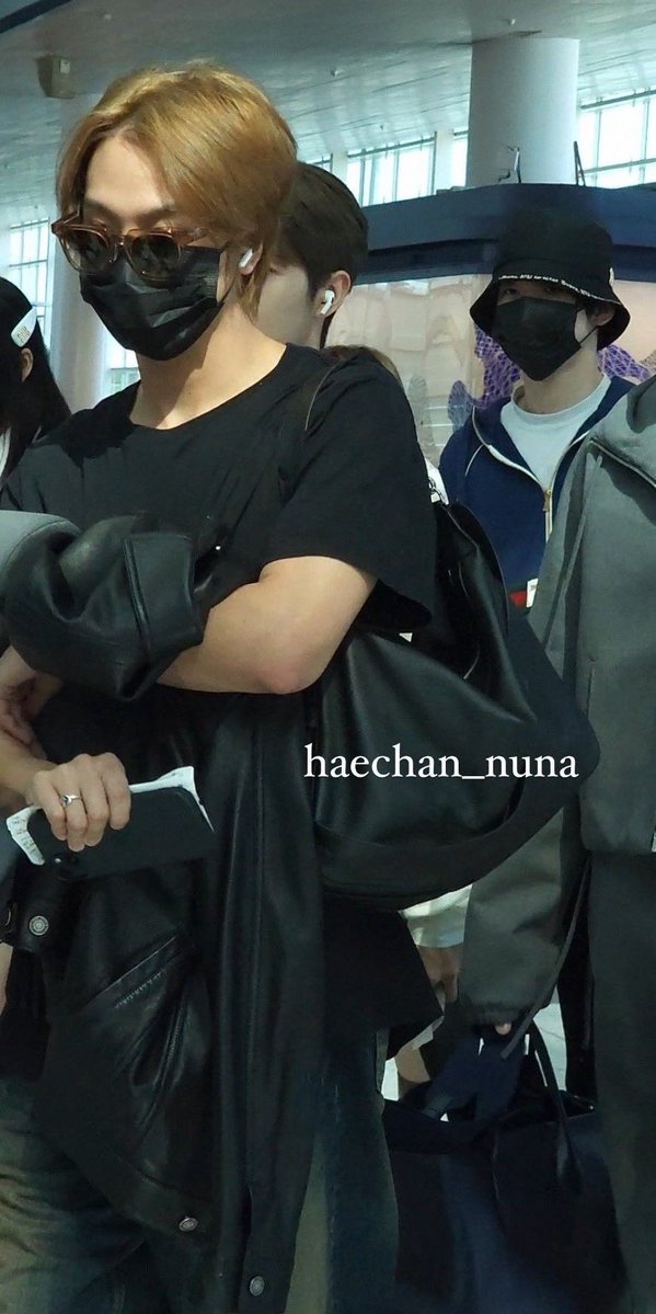 ʕ•Ⱉ•ʔ (@hcbodyguard) on Twitter photo 