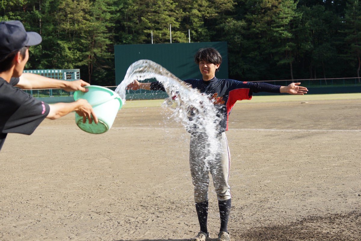 gonryo89's tweet photo. こんにちは！艮陵野球部です！

6年生4人目は、夏の試合後はなぜかいつもびしょ濡れになってしまう？！藤田健吾（フジケン）さんです！🌊

#東北大学 #東北大学医学部 #野球部
#艮陵野球部 #春からC6 https://t.co/ODFF9y00gK