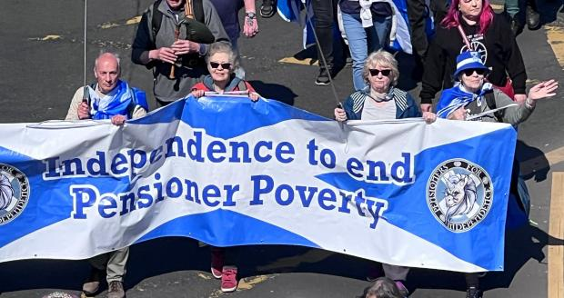brawday's tweet photo. Independence supporters march through Glasgow city centre https://t.co/FaK3NtQVcj