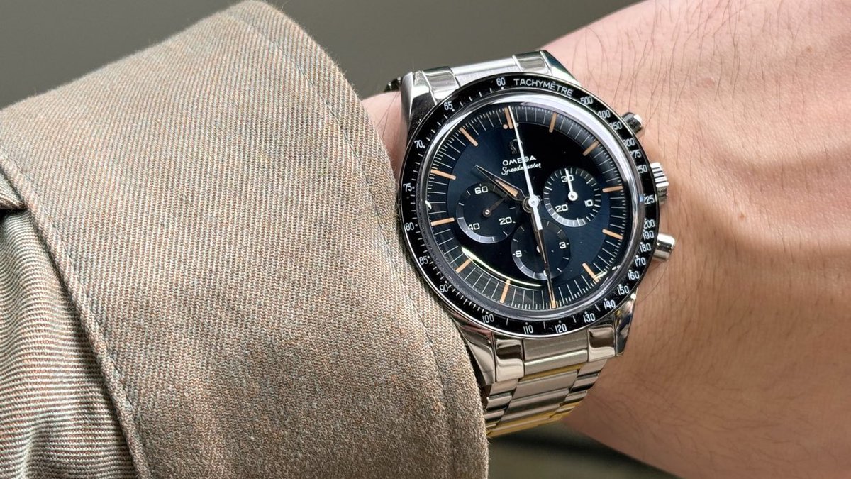 TheSlowTick's tweet image. Speedmaster FOIS. Beautiful. 
📸: @monozukikouzuka 
#watches #menswear #Omega #Speedmaster #swiss #luxury #enthusiast #photo #collection