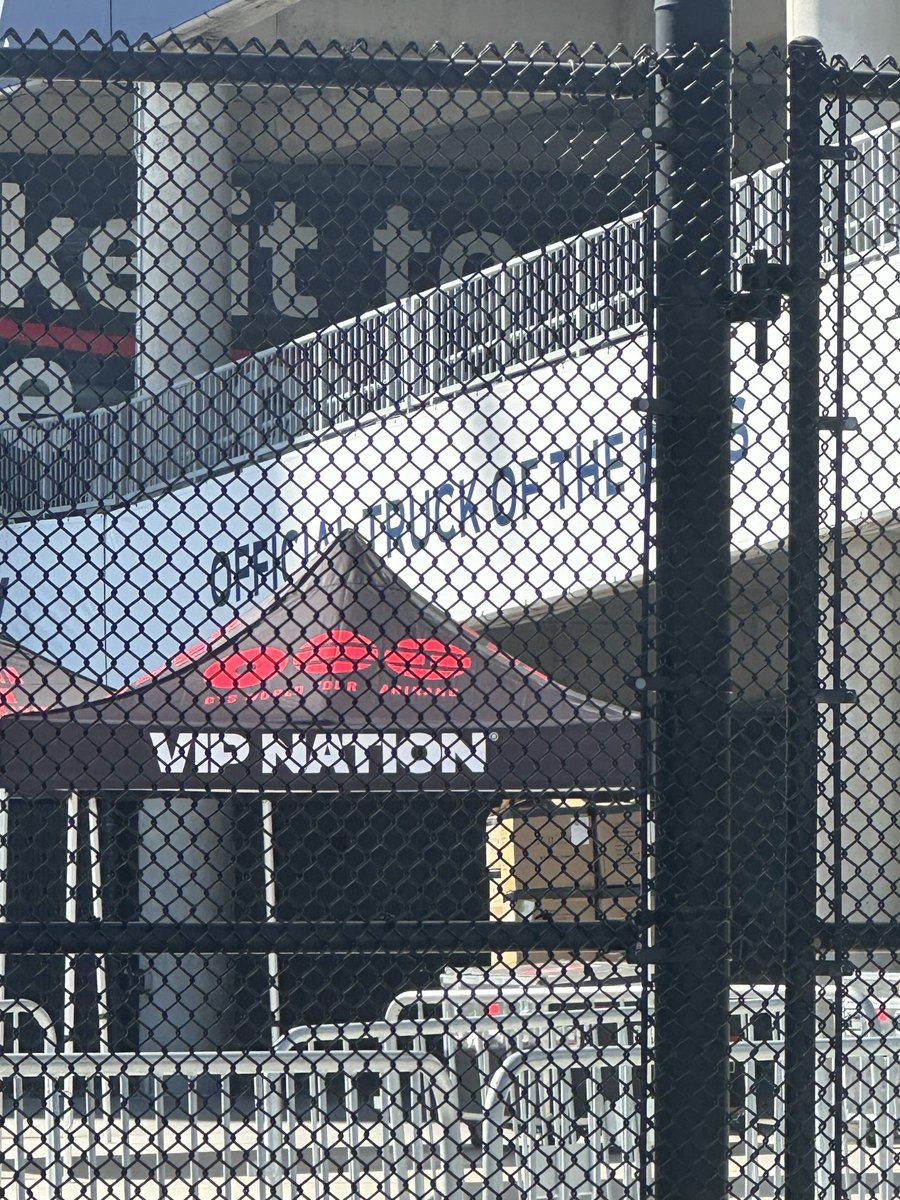 Emukey⁷ . 아포방포 #TeamHYYH tweet media