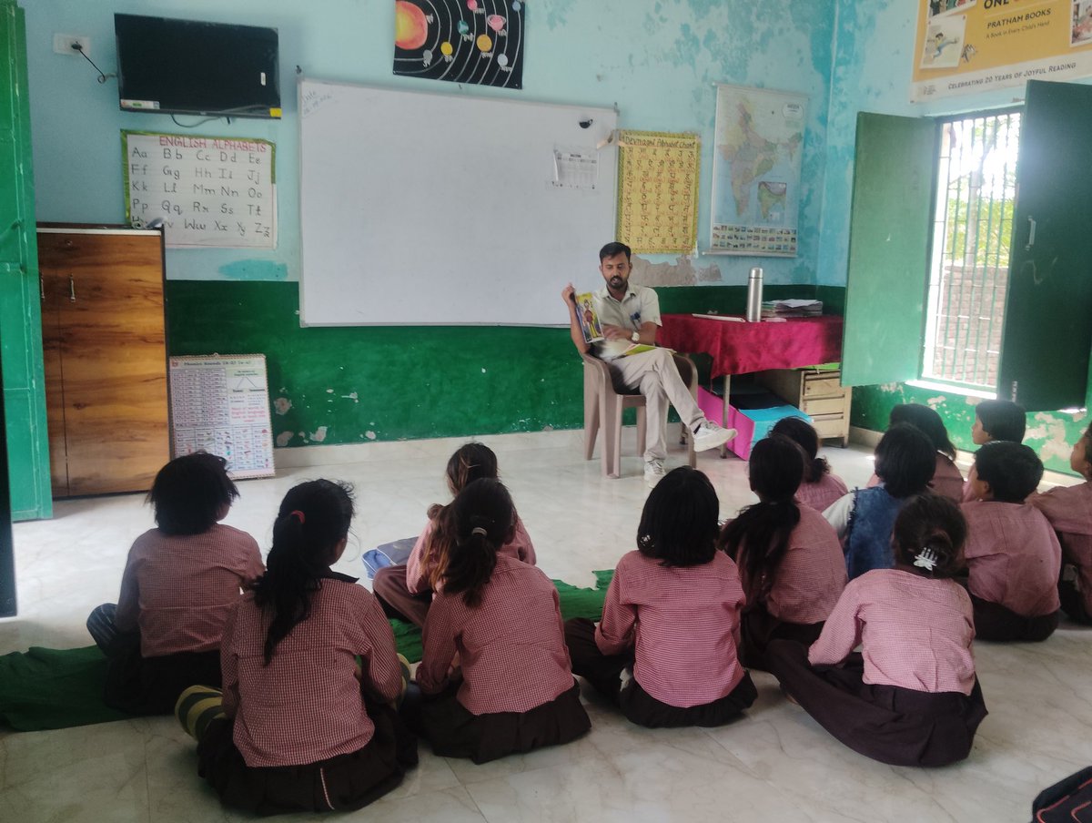 pskeshoray's tweet photo. Storytelling @basicshiksha_up @shikshansamvad @ https://t.co/r9ulgLWoPQ