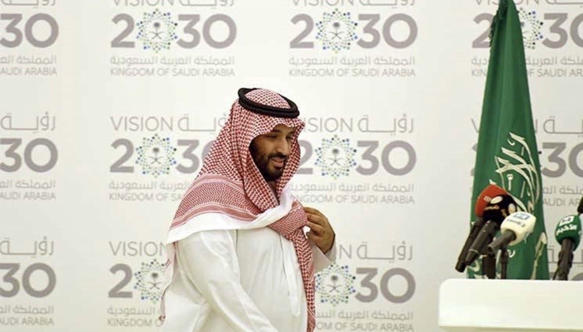 من هذي اللحظة بدأ كل شيء
الله ينصرك ويسدد خطاك