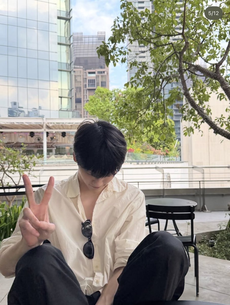 hourly soobin tweet media