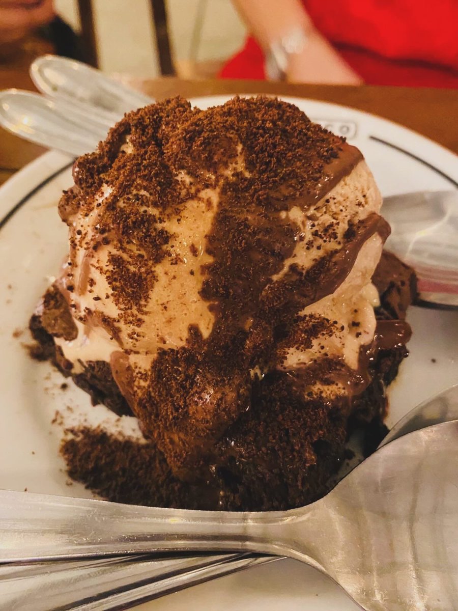 luisapontes's tweet image. Por aí. 📸

#riodejaneiro
#errejota
#rj
#botafogo
#copacabana