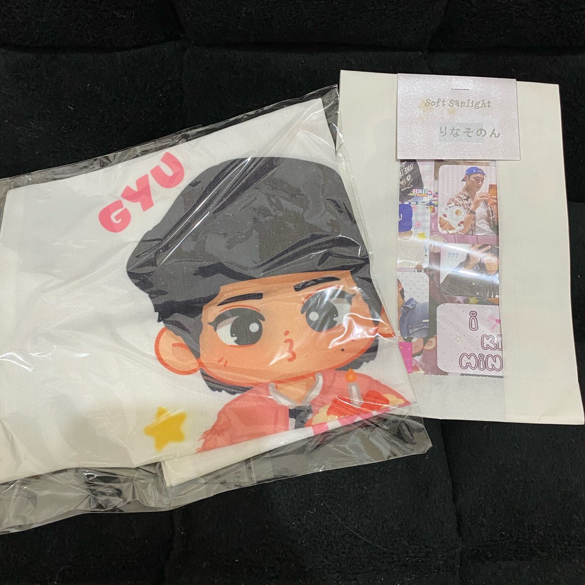 kak cylaaa halooo <a href="/0604ZP/">͏͏͏͏ً</a> freebiesnya baru sempet aku unboxing karena abis pulkam hehe 

packingnya selalu spektakuler dan buagusss, thanks berat ya kakkk 
maaf acc aku yang <a href="/uygyu_k/">M</a> kena hack 😭😭😭