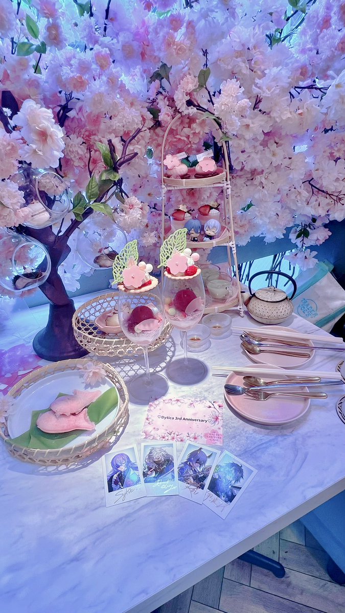 𝒕𝒐𝒎𝒐 tweet media