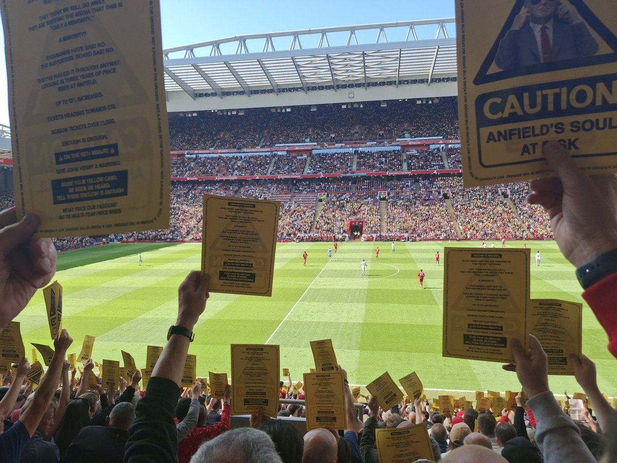 mod234's tweet photo. Anfield makes it's voice heard. #EnoughIsaEnough https://t.co/41RvZLlYja