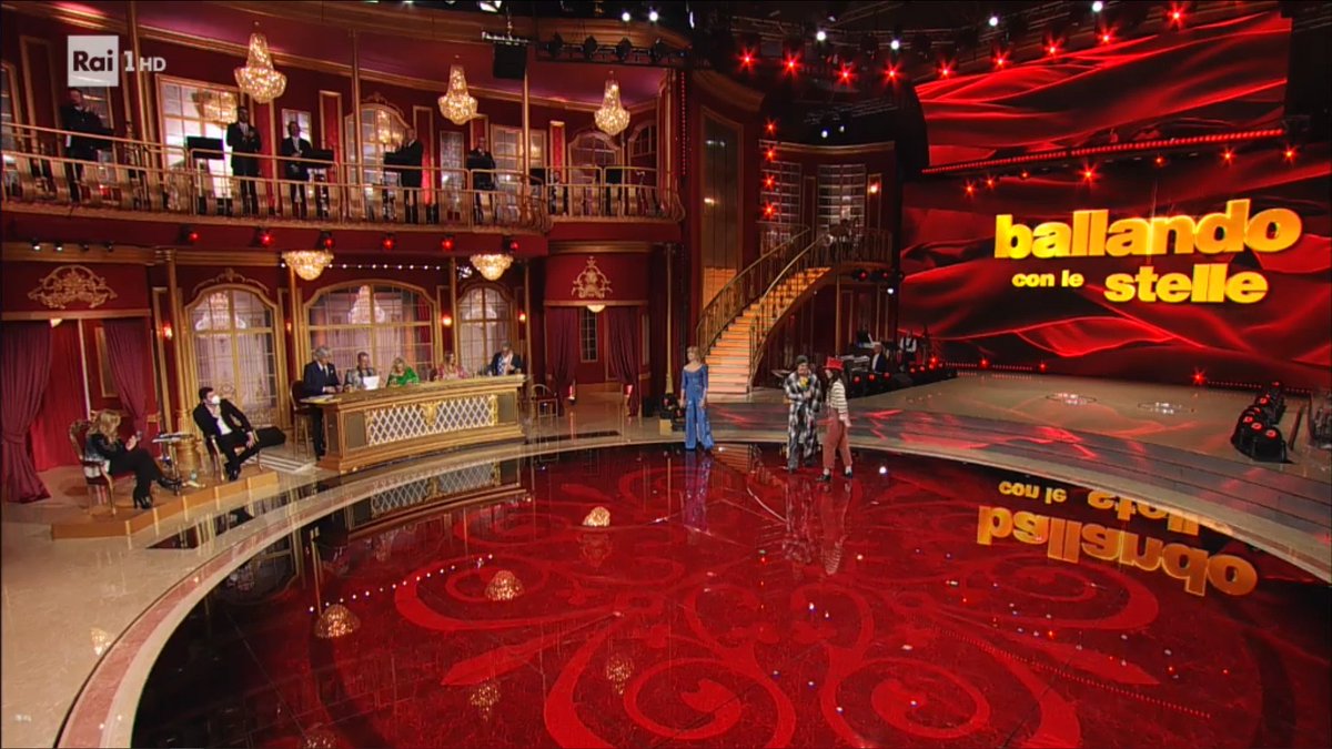 Bisius_96's tweet image. Ultimo spettacolo all'AUDITORIUM DEL FORO ITALICO 🎭

Si chiude un capitolo importante della televisione italiana.
La Rai lascia lo storico Auditorium di Roma, per anni casa di grandi varietà, programmi musicali, show del sabato sera e serate evento con orchestra dal vivo.

Dal