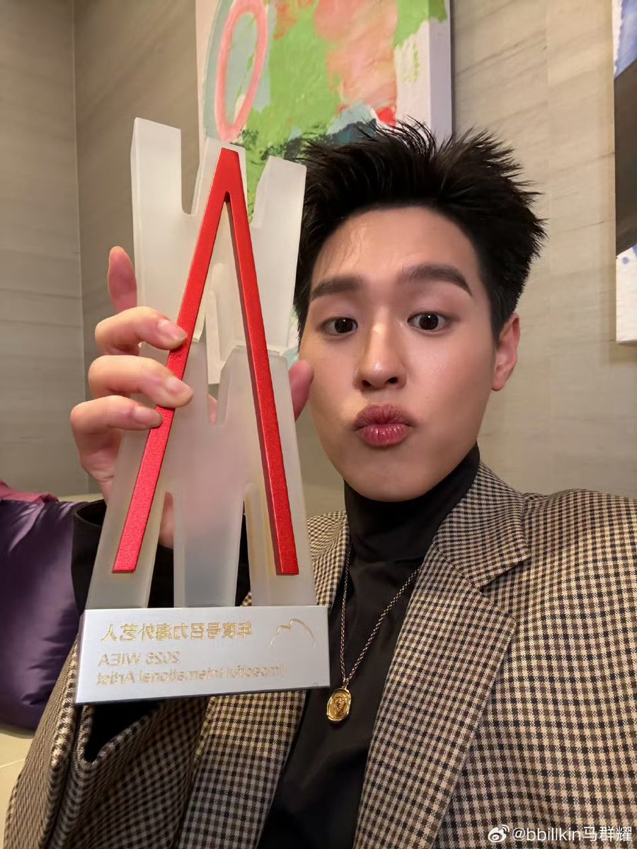 muffinp🧁 tweet media