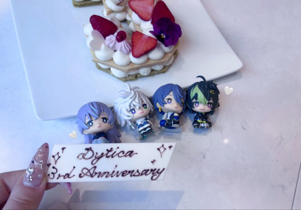 4444⭐️ tweet media