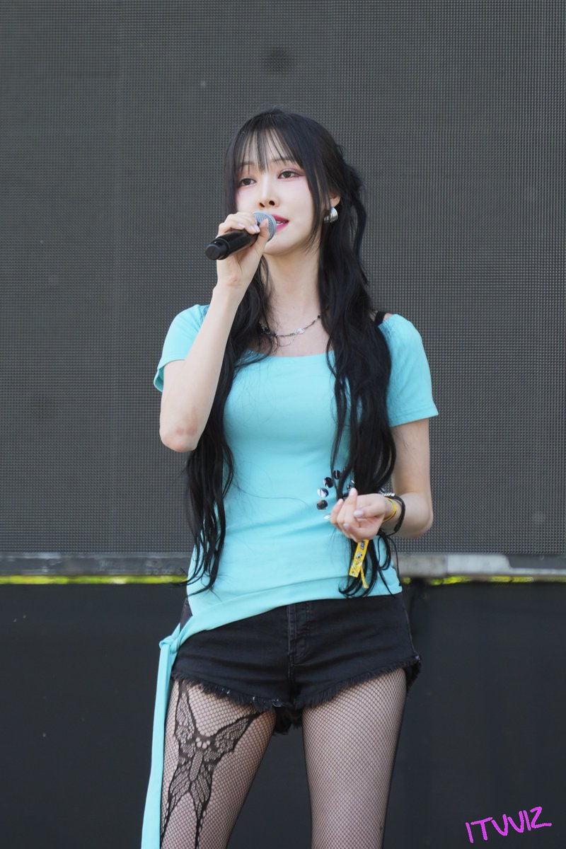 있삐지 tweet media