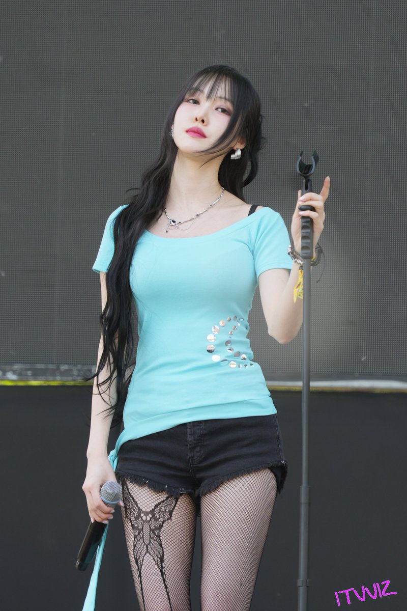 있삐지 tweet media