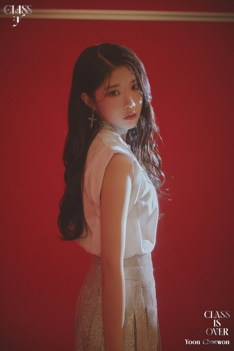 clikeyproject's tweet image. n년 전 오늘의클라씨
On This Day: #CLASSy ⏪

2022.04.29 &amp;lt;CLASS IS OVER&amp;gt; Concept Photo 2
#HYUNGSEO #CHAEWON #HYEJU