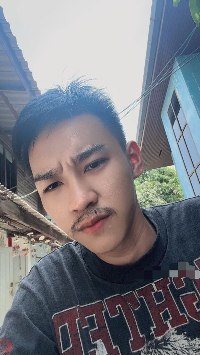 เก้า ร้าว tweet media
