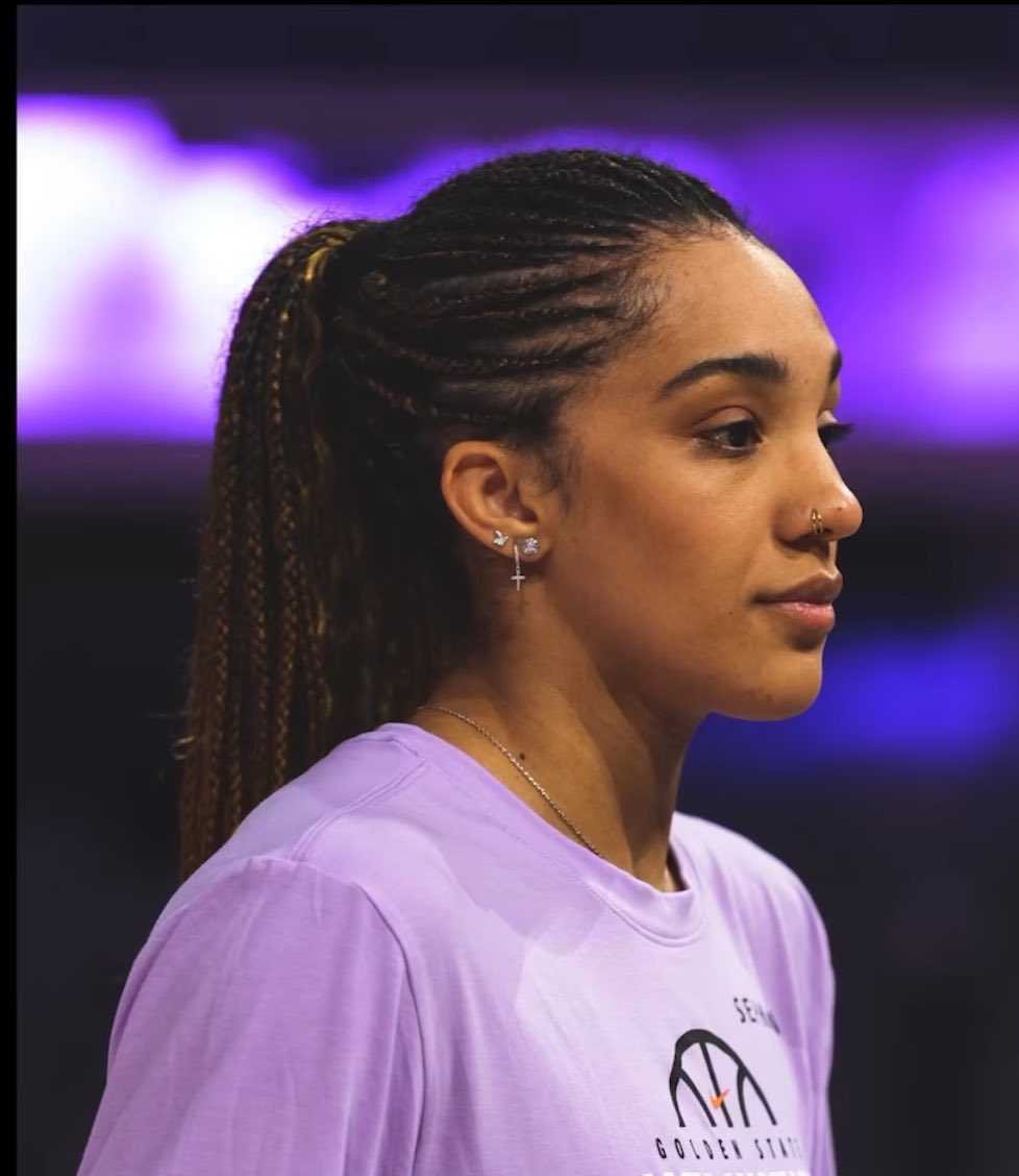 angelina ☺︎ valks fan tweet media