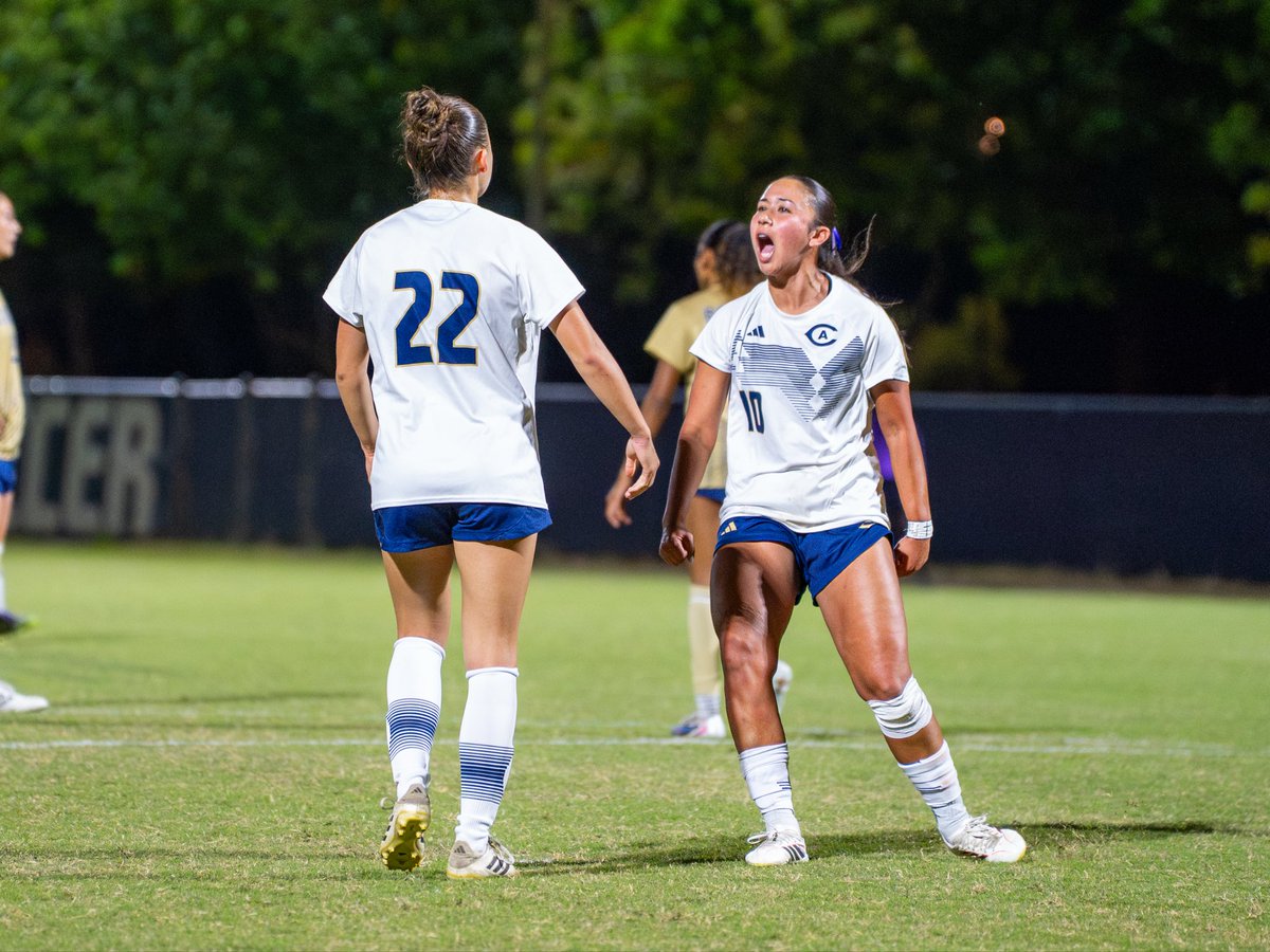 Kat_Mertz's tweet photo. Waking up knowing it’s Game Day! #AP https://t.co/CsqYUTCt51