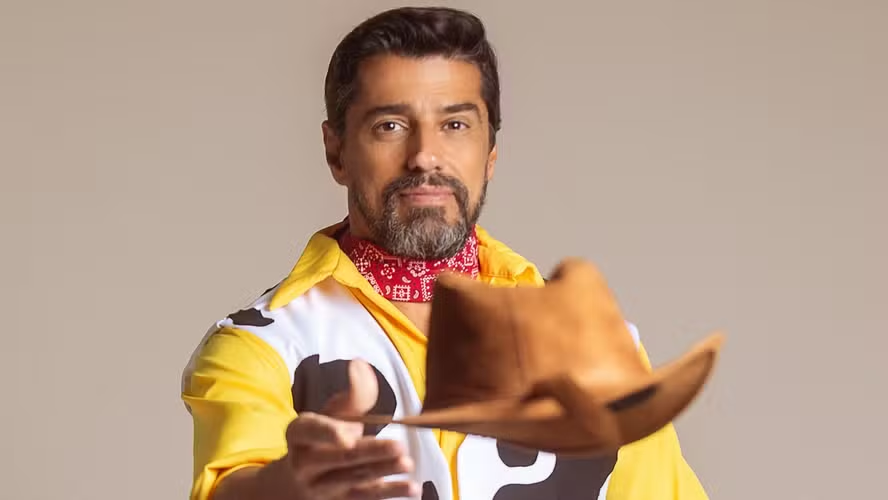 Central Reality tweet media