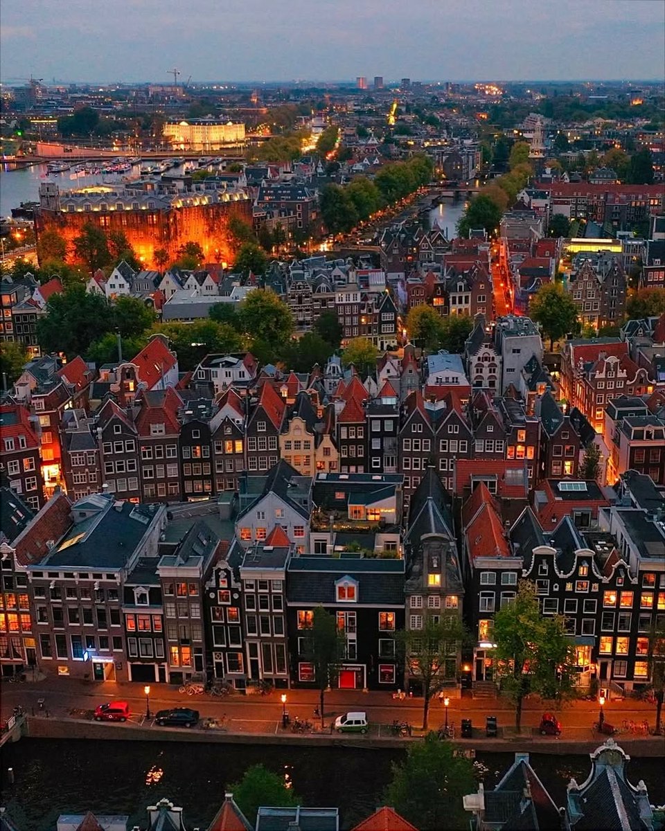 The world in Frames tweet media