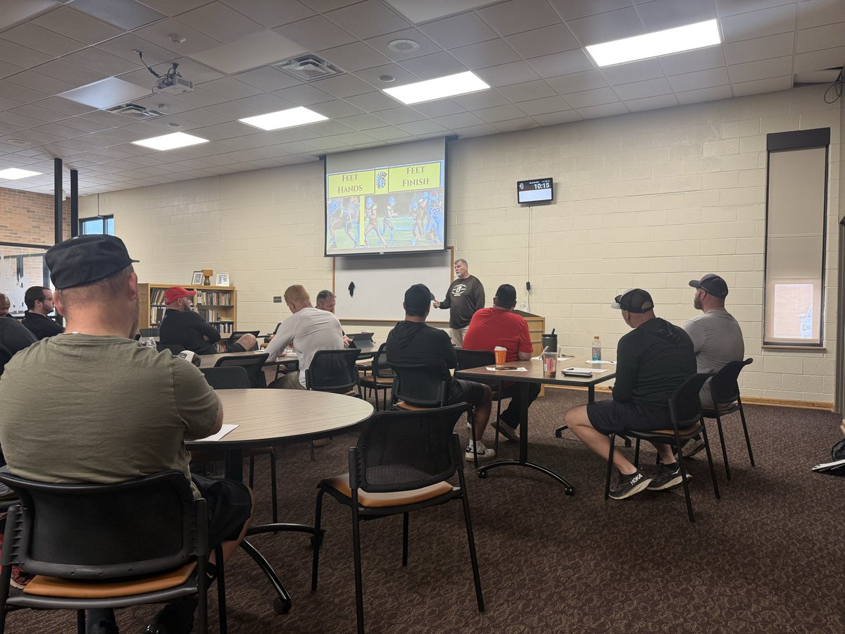 Roger Bacon Football tweet media