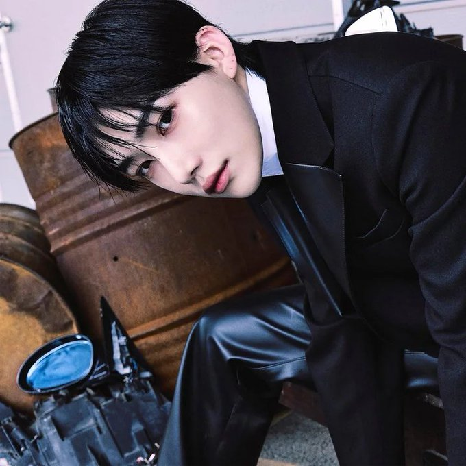 _Kpop_Stats_'s tweet image. Happy 28th birthday to #NEW of #THEBOYZ!