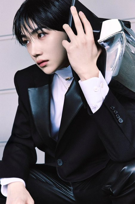 _Kpop_Stats_'s tweet image. Happy 28th birthday to #NEW of #THEBOYZ!