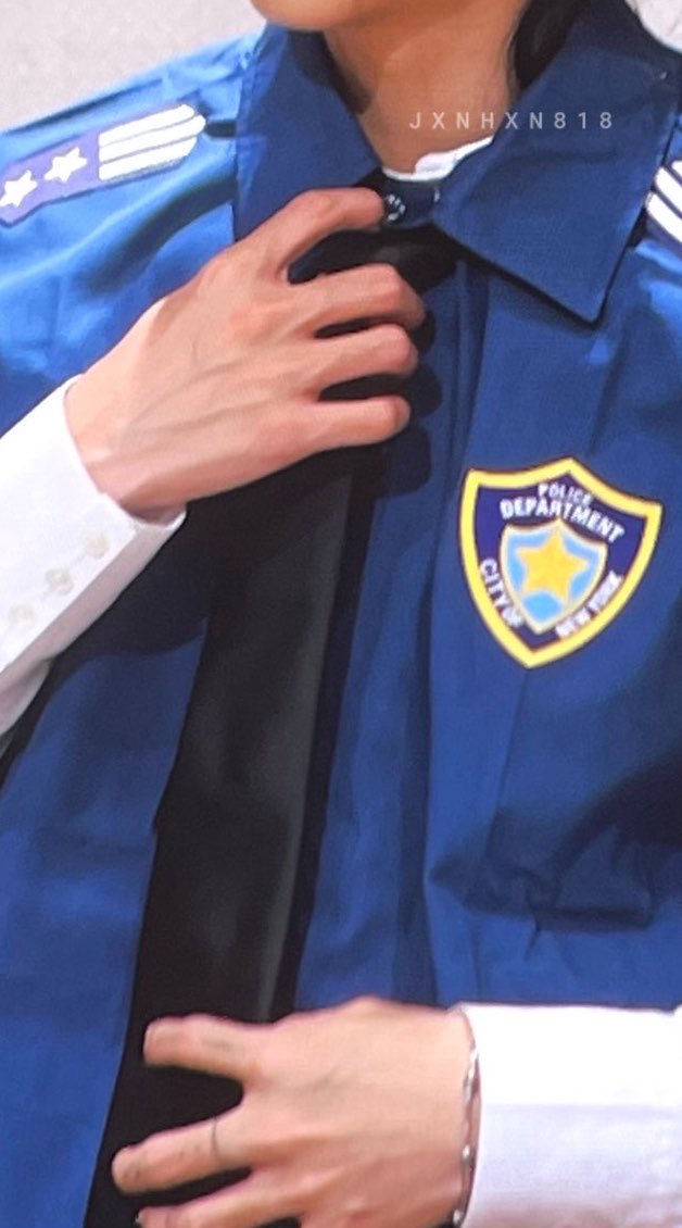 dead and bea tweet media