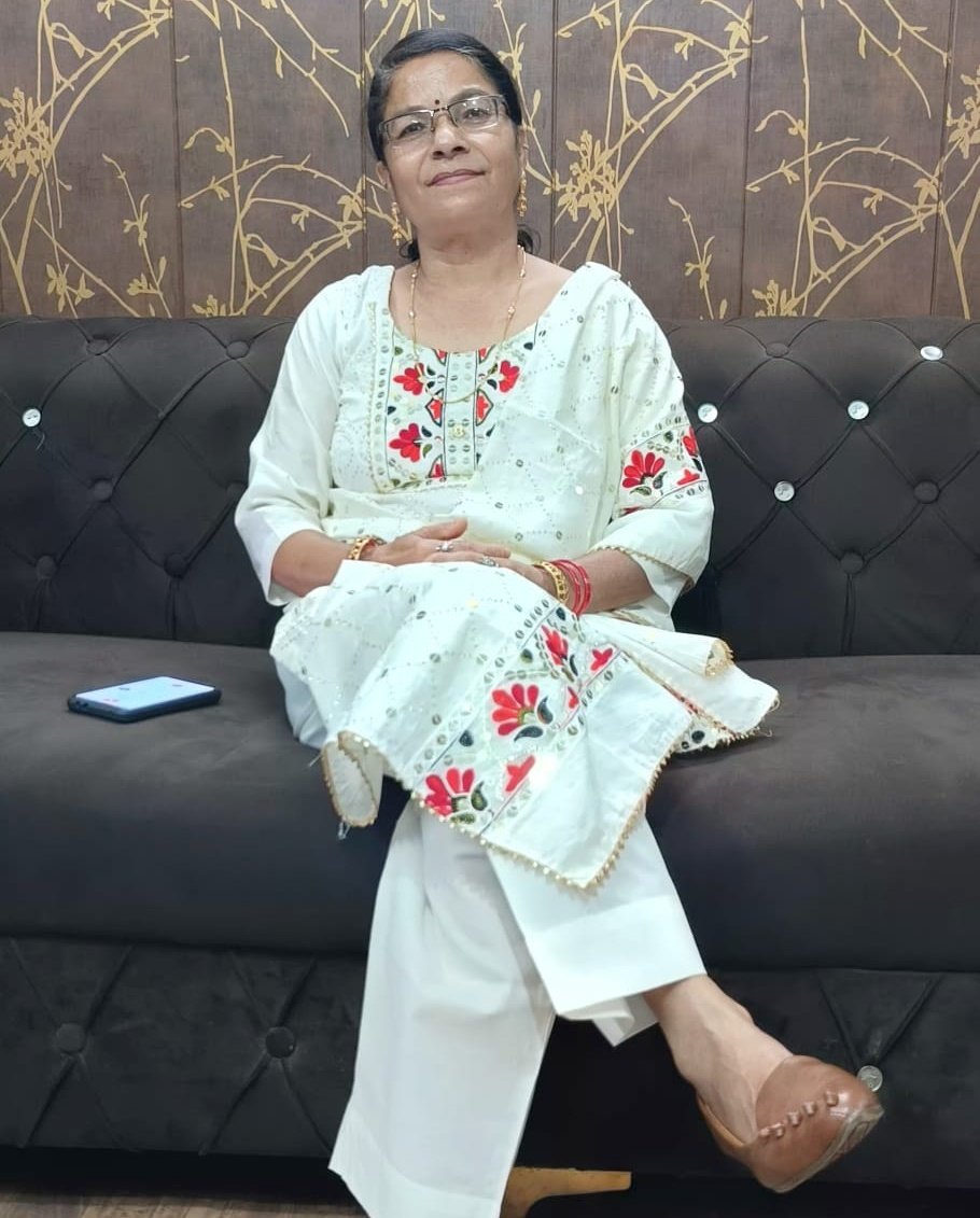 bjp_seema's tweet photo. शांत रहना कमजोरी नहीं, सबसे बड़ी ताकत है। क्योंकि गुस्से में जवाब देना आसान है, शांति से समझना मुश्किल।
#seemabhardwajbjp https://t.co/IJiLHRxJIC