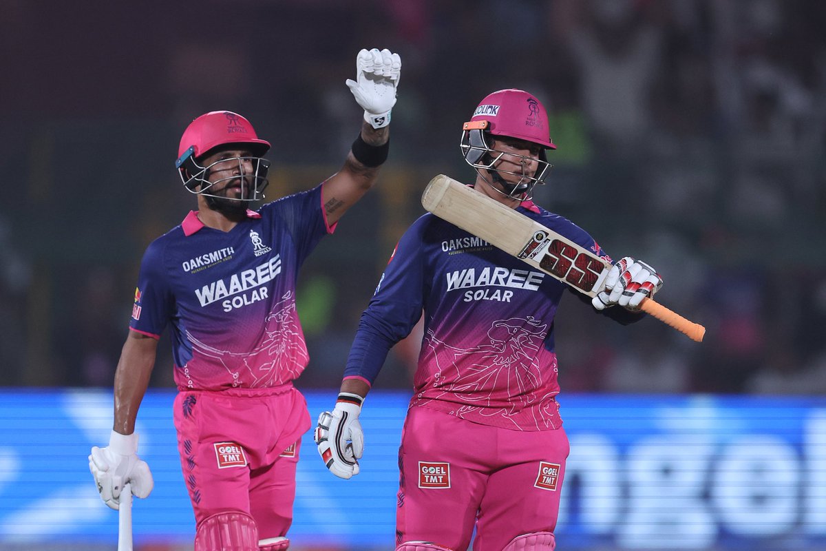 CricCrazyJohns's tweet photo. 14-YEAR-OLD VAIBHAV SURYAVANSHI SCORED 35 BALL HUNDRED IN IPL.

15-YEAR-OLD VAIBHAV SURYAVANSHI SCORED 36 BALL HUNDRED IN IPL. https://t.co/NApb7RoEdu