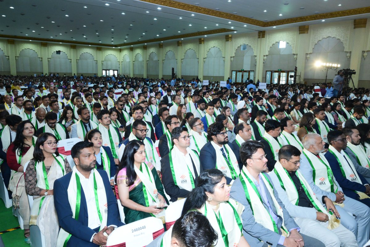 IIM_Vizag's tweet image. 665 bright minds. One milestone moment.
Celebrating the 10th Annual Convocation at IIM Visakhapatnam and a decade of excellence.
#Convocation2026 #FutureLeaders