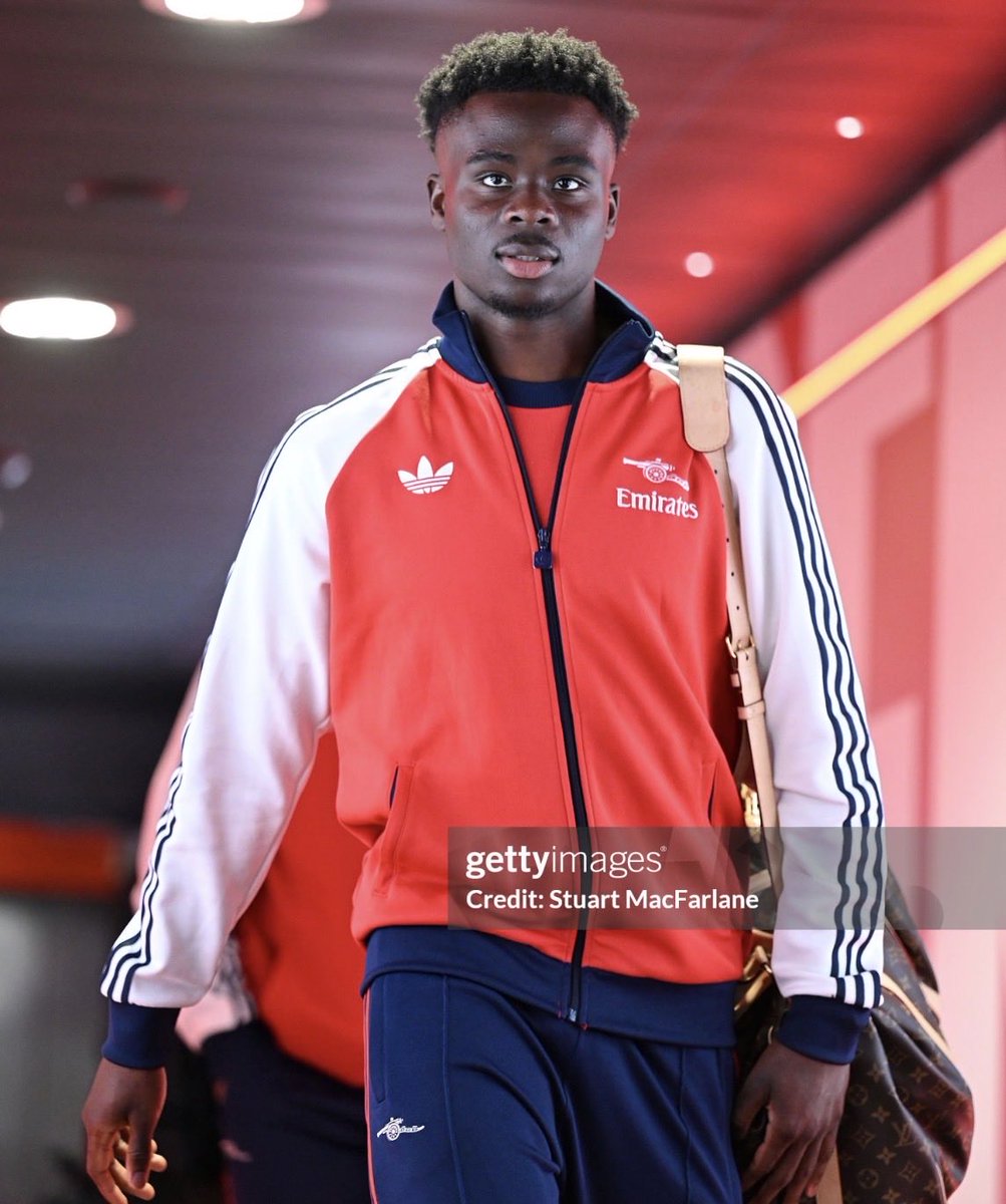 ARSENAL CORNER tweet media