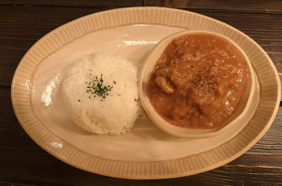 wara_fuku7878's tweet image. 土曜日の夜は🐊ritowani🐊
リトワニカレー🍛
和温チャイ☕️
一週間の疲れを癒してきました♪
 #ritowani  #curry  #Chai  #🐊