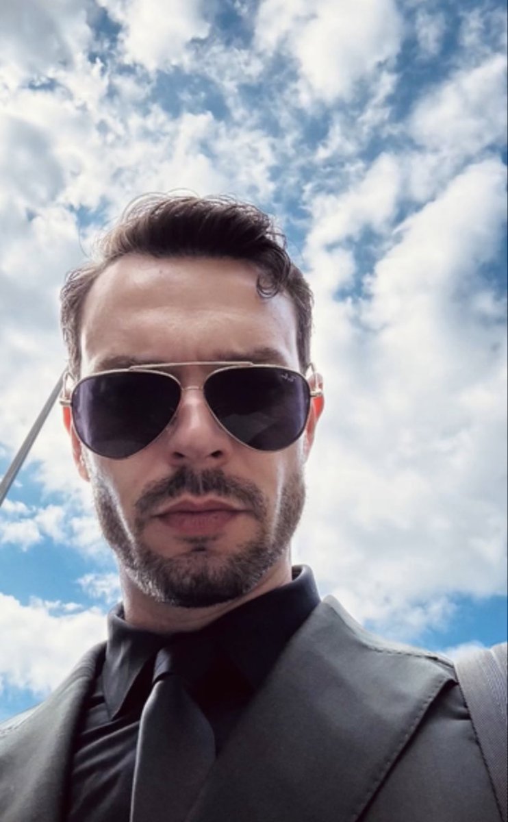 مساااائي والله فُل كاريزما ❤️‍🔥❤️‍🔥❤️‍🔥